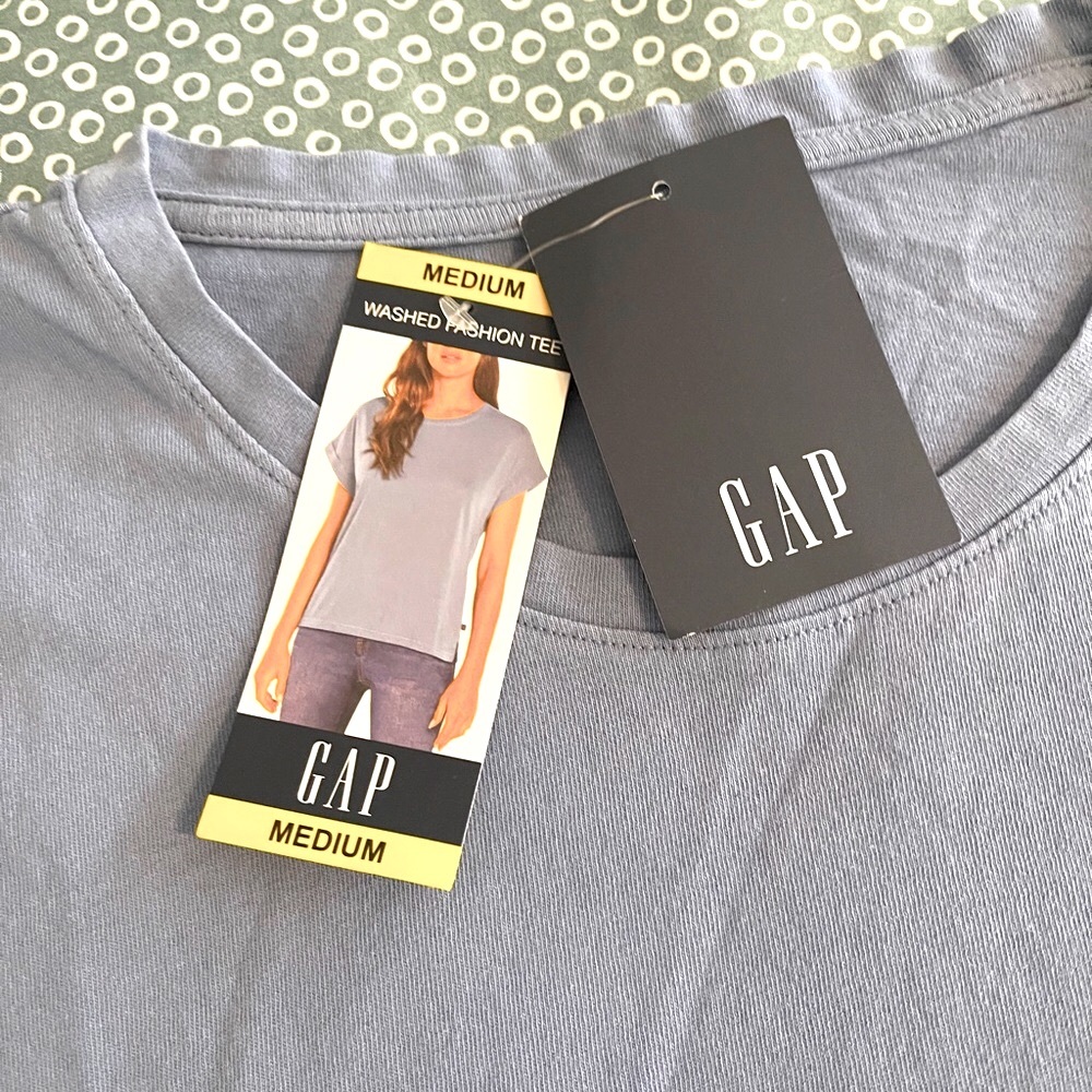 NWT GAP Washed Fashion Tee - Picture 3 of 3